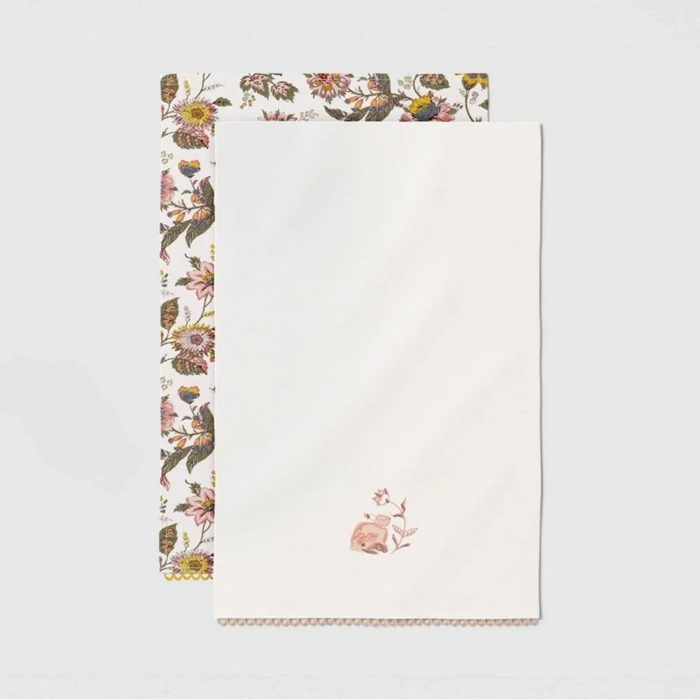🐰2pc Floral Embroidered 100% Cotton Kitchen Towels NWT Threshold - Picture 4 of 6